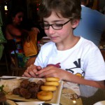 Menu kids no Empório Canela
