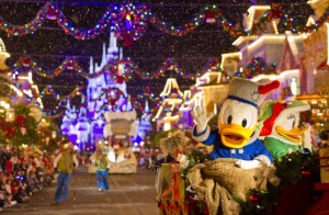 Mickey's Very Merry Christmas Parade Holiday Sleigh Disney com Crianças Natal na Disney