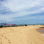 Ponta da praia, pertinho do encontro com o rio