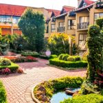 wish-serrano-resort_piazza-de-amore